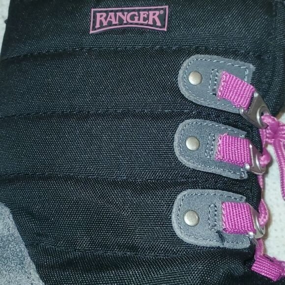 Ranger Tundra Thermolite Insulated Lace-up, Cinchable Sz. 9 Winter Boots - Picture 6 of 11